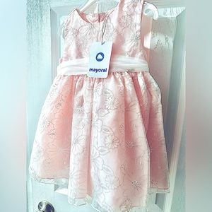 NWT. Light pink formal mayoral brand dress. Size: 6Months